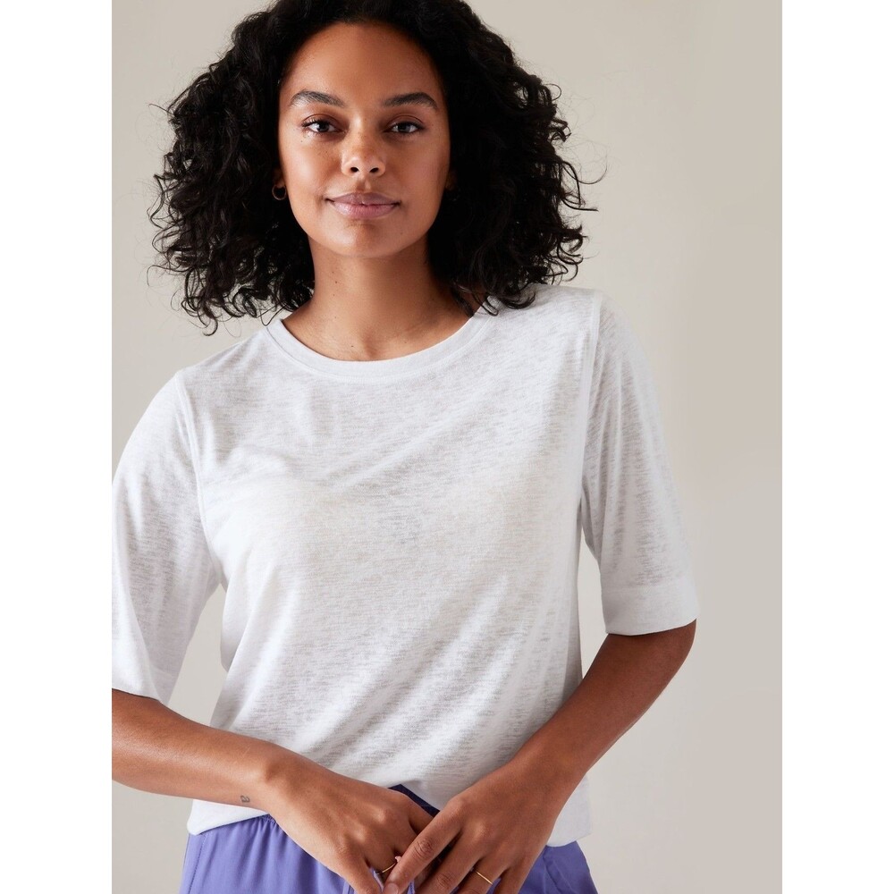 Athleta Womens XL Bright White Breezy Serene Tee Shirt Lightweight Top